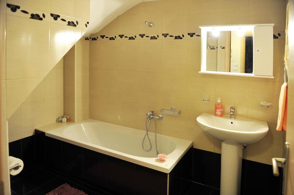 Lemon Tree Villa นีดรี ห้อง รูปภาพ